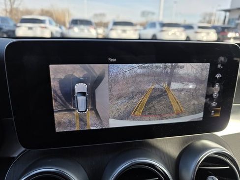 Used 2022 Mercedes-Benz GLC 300 4MATIC image 7