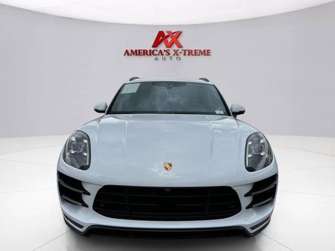 Used 2017 Porsche Macan Turbo AWD/4WD image 9