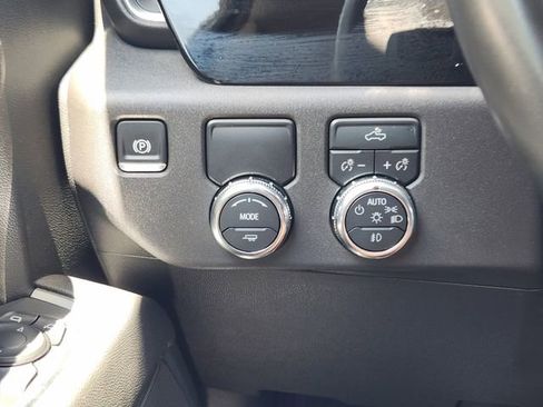 Used 2024 GMC Sierra 1500 Elevation w/ LPO, Elevation Black Package RWD image 22