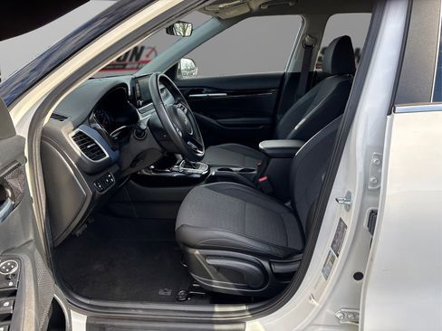 Used 2023 Kia Seltos S image 9