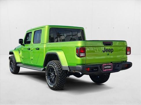 New 2025 Jeep Gladiator Sport image 6