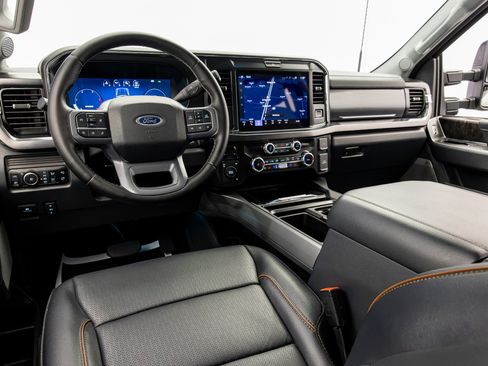Used 2026 Ford F250 Lariat AWD/4WD image 36
