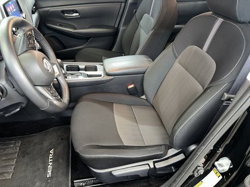 Used 2025 Nissan Sentra SV w/ All-Weather Package image 6