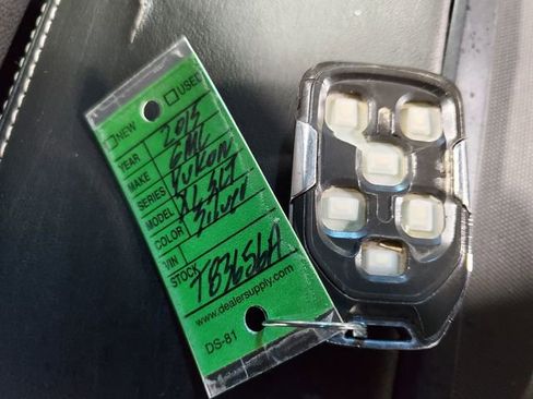 Used 2015 GMC Yukon XL SLT image 32