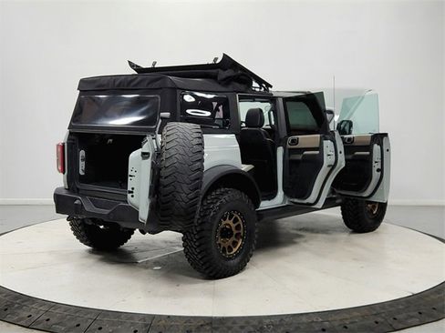 Used 2022 Ford Bronco Wildtrak image 15