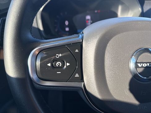 Used 2024 Volvo XC90 B5 Plus image 17