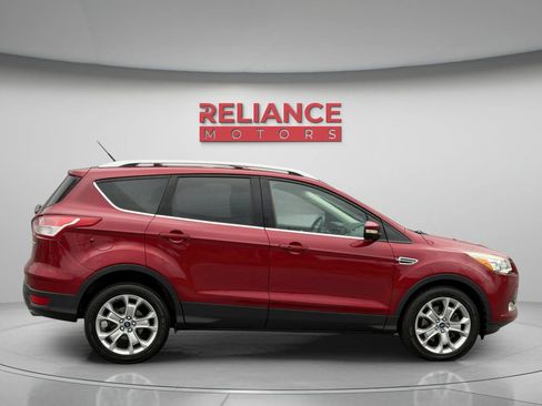 Used 2014 Ford Escape Titanium w/ Equipment Group 401A AWD/4WD image 9