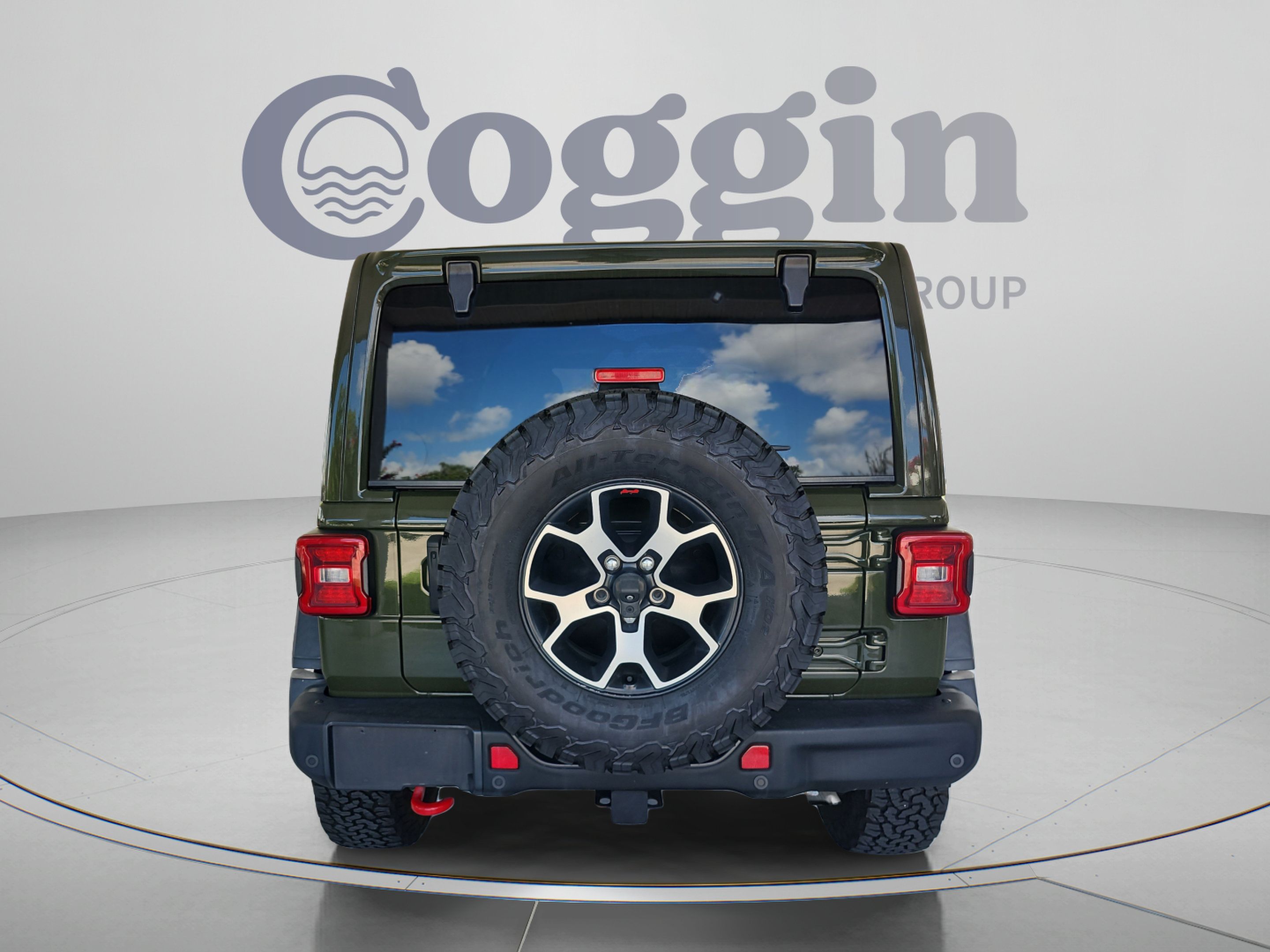 Used 2022 Jeep Wrangler Unlimited Rubicon w/ Steel Bumper Group AWD/4WD image 4