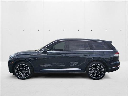 New 2025 Lincoln Aviator Black Label image 5