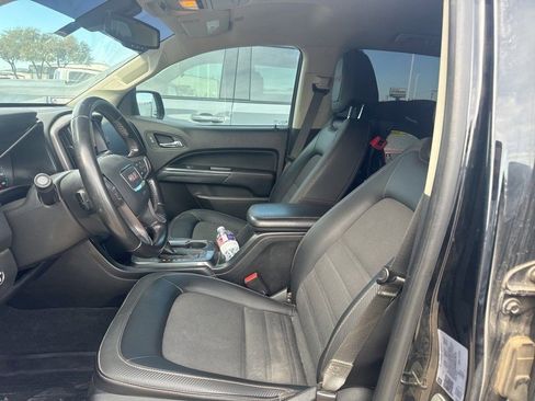 Used 2021 GMC Canyon AT4 w/ Trailering Package image 9