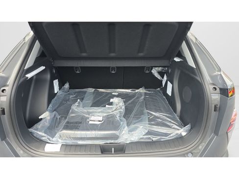 New 2026 Hyundai Kona Limited FWD image 9