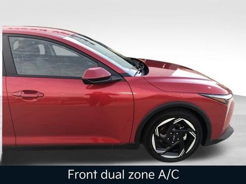 Used 2025 Kia K4 EX image 19