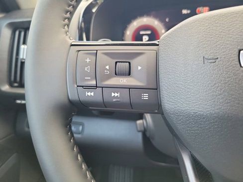 Certified 2026 Nissan Pathfinder Platinum w/ Cargo Package FWD image 27