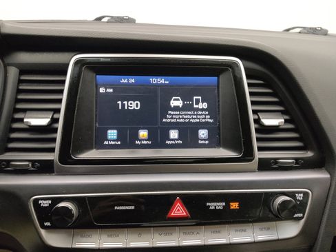 Used 2018 Hyundai Sonata SE FWD image 25