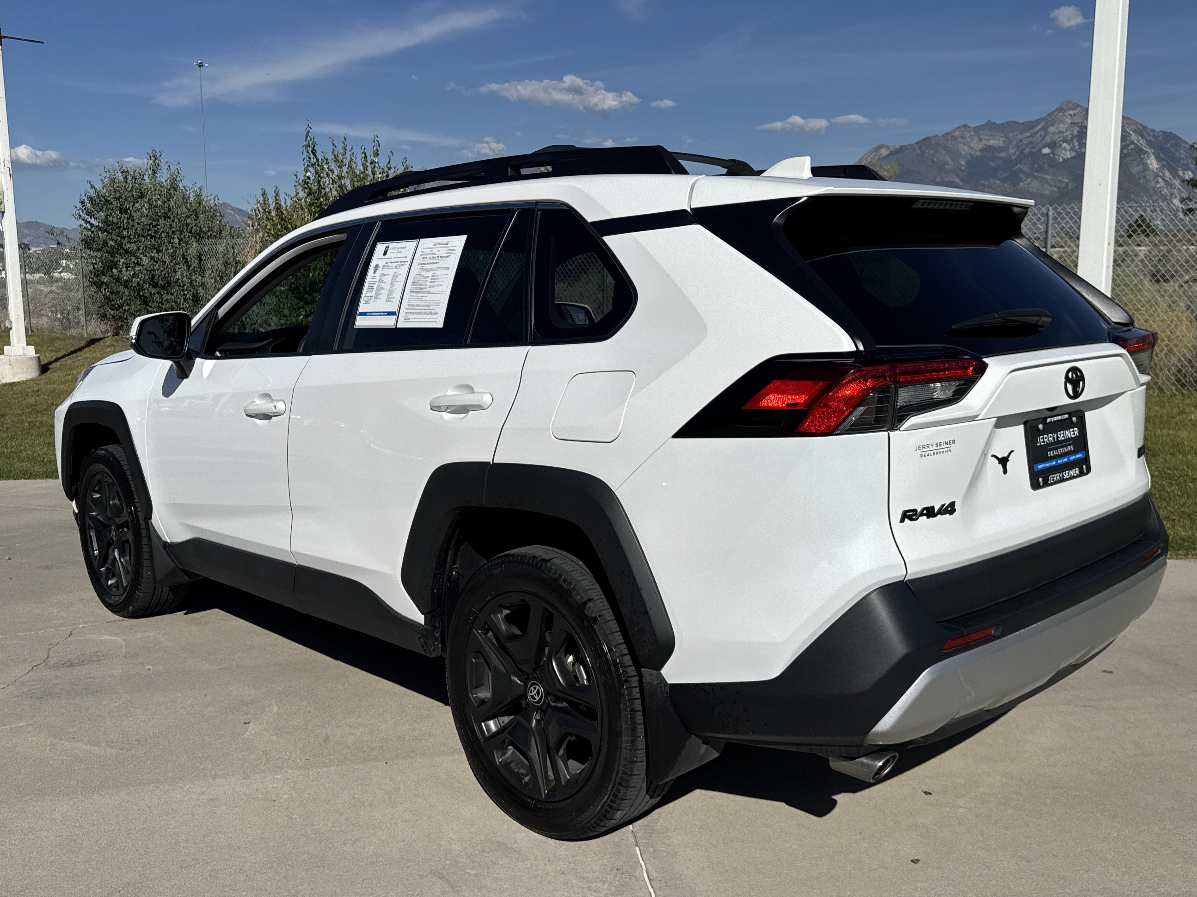 Used 2024 Toyota RAV4 Adventure w/ Convenience Package AWD/4WD image 3