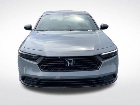 Used 2025 Honda Accord Sport image 9