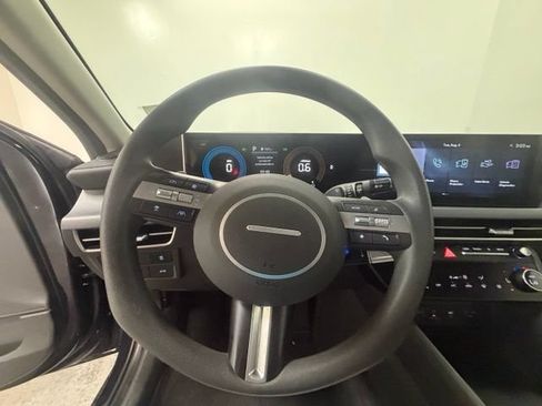 Used 2024 Hyundai Sonata SEL FWD image 15