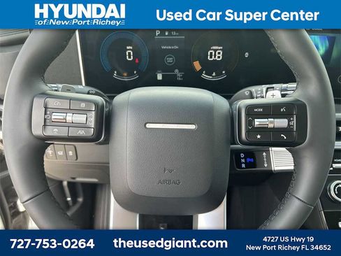 New 2025 Hyundai Santa Fe SE image 23