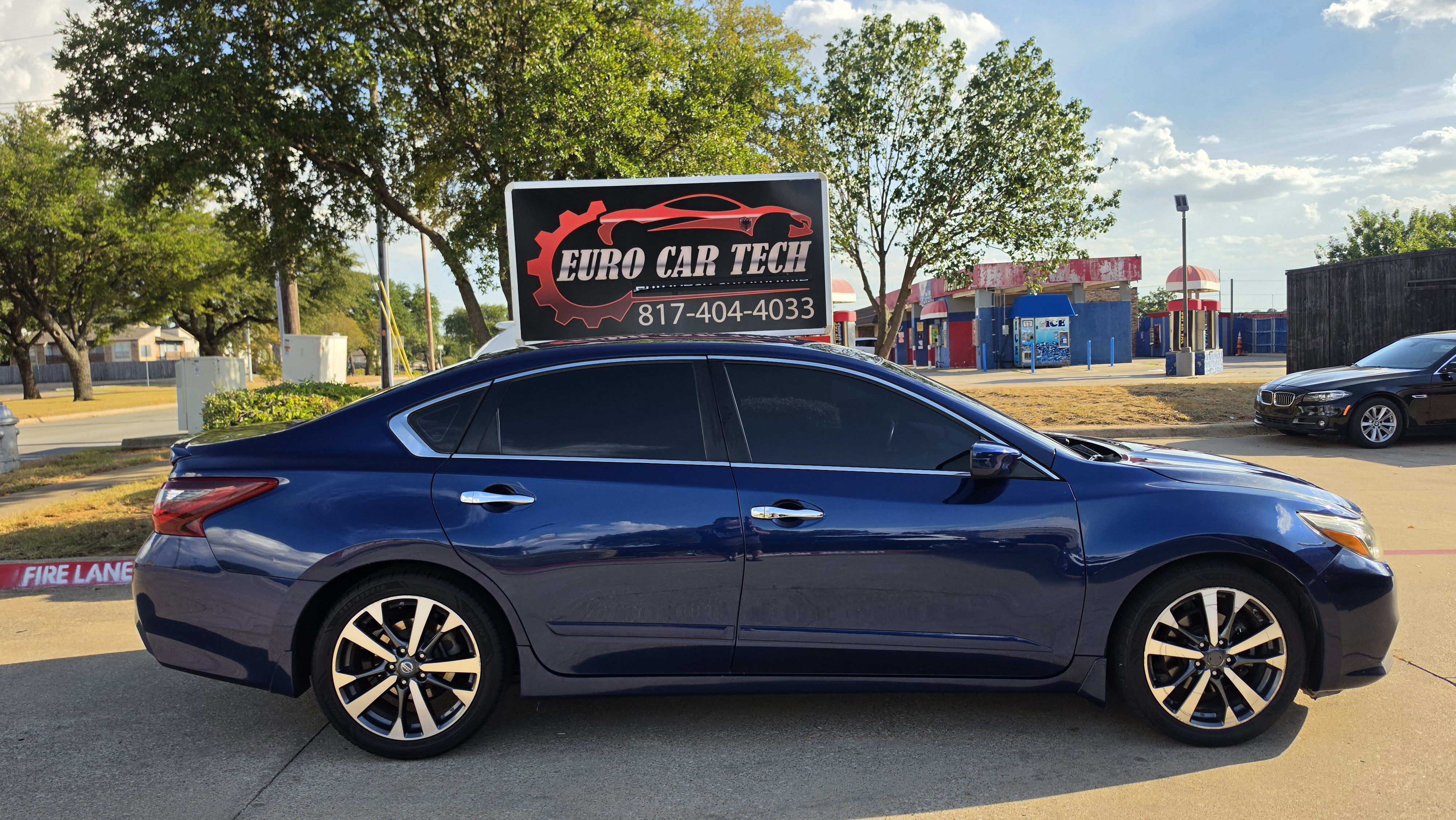Used 2017 Nissan Altima 2.5 SR w/ LED Appearance Package FWD image 7