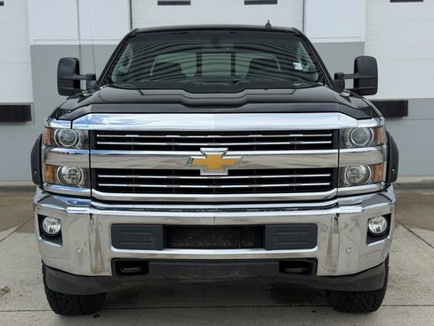 Used 2015 Chevrolet Silverado 2500 LTZ w/ Duramax Plus Package AWD/4WD image 8