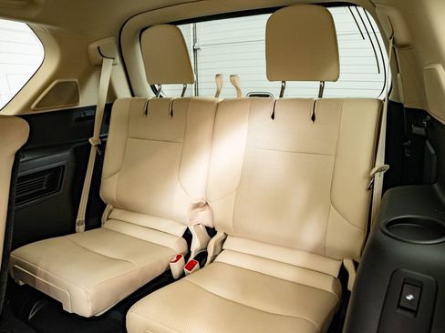Certified 2023 Lexus GX 460 Premium AWD/4WD image 48