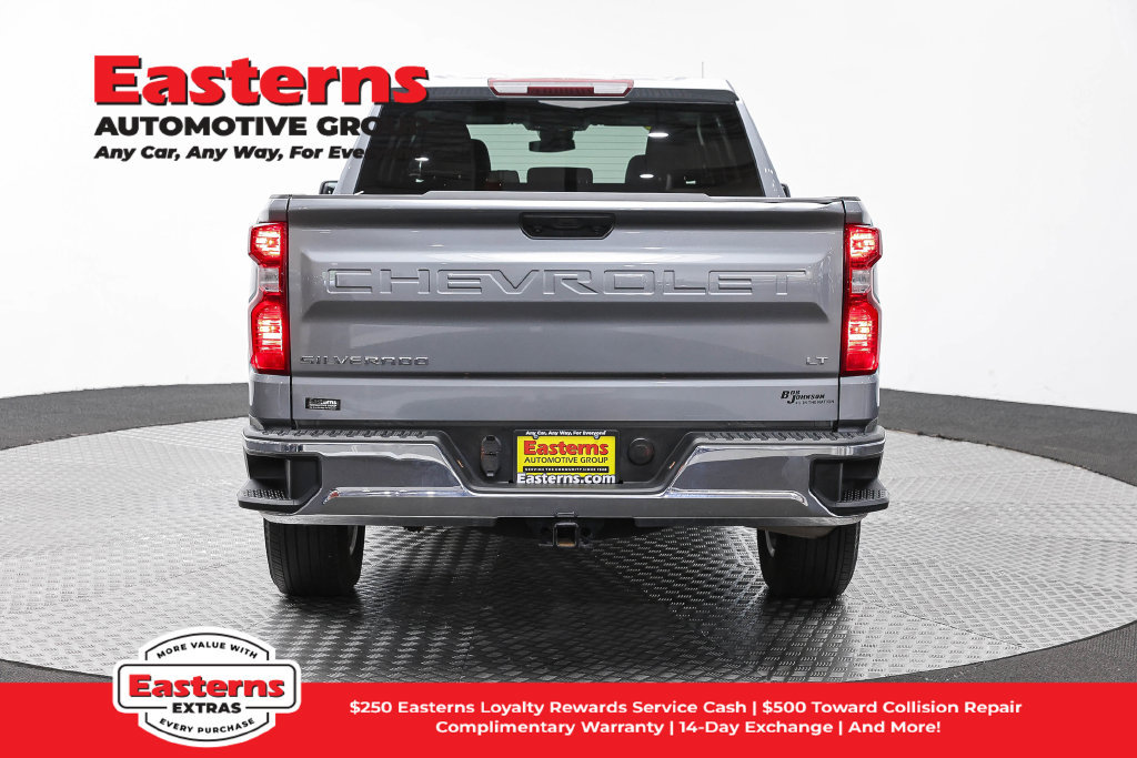 Used 2024 Chevrolet Silverado 1500 LT AWD/4WD image 7