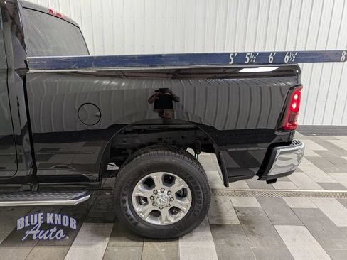 Used 2026 RAM 2500 Big Horn AWD/4WD image 3