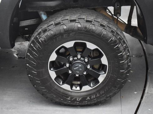 Used 2018 RAM 2500 Power Wagon w/ Leather & Luxury Group image 31