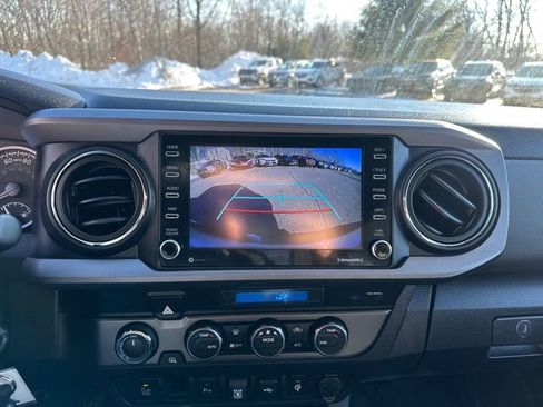 Certified 2023 Toyota Tacoma TRD Off-Road w/ Technology Package image 36