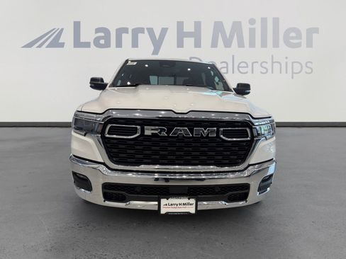 New 2026 RAM 1500 Big Horn AWD/4WD image 8
