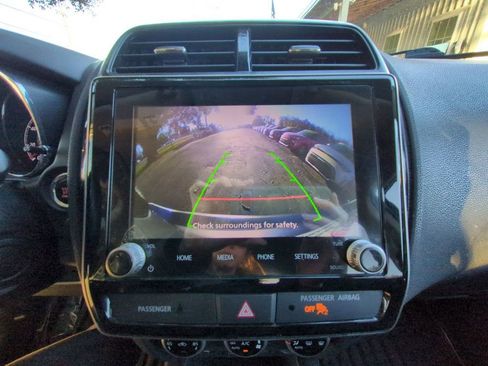 Used 2021 Mitsubishi Outlander Sport SE image 18