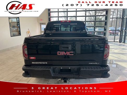 Used 2017 GMC Sierra 1500 Denali w/ Denali Ultimate Package image 6