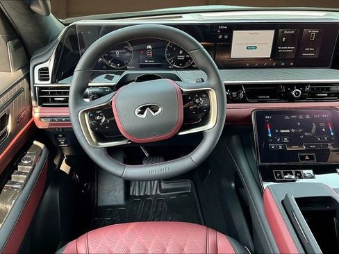 New 2026 INFINITI QX80 Autograph image 5