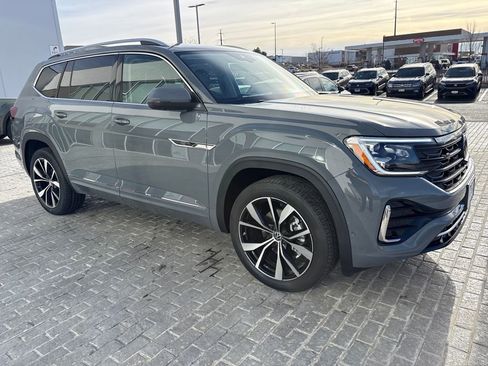 New 2026 Volkswagen Atlas SEL Premium R-Line AWD/4WD image 7
