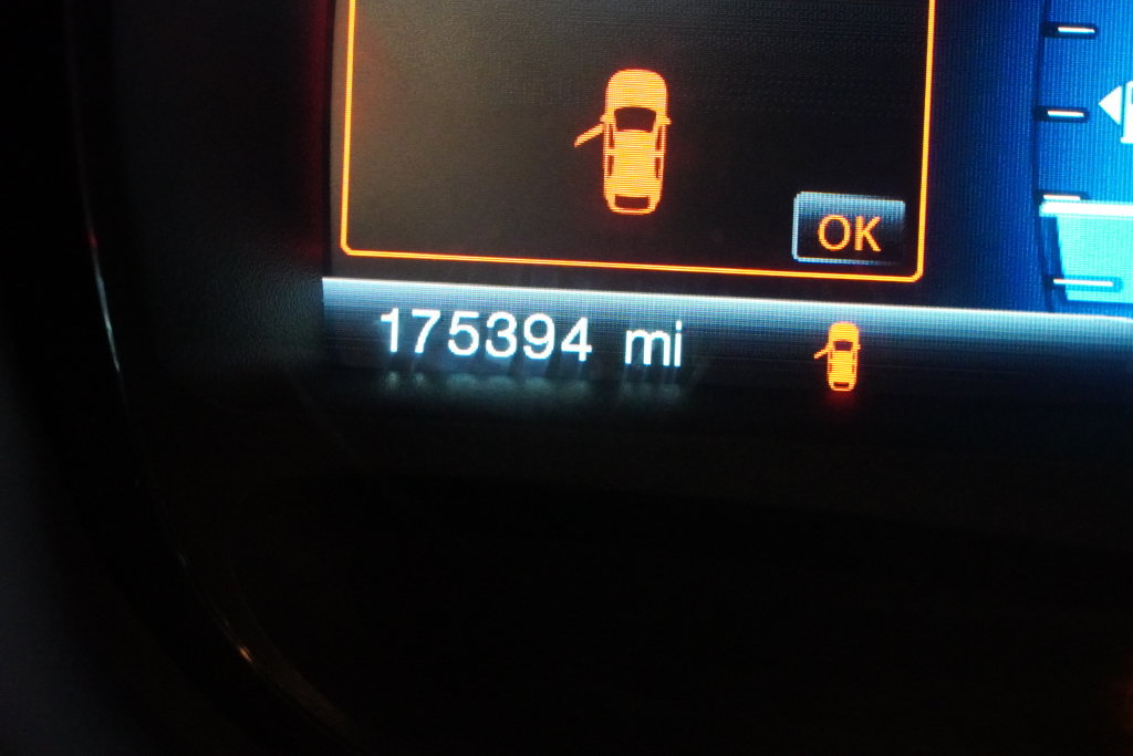 Used 2014 Ford Edge Limited FWD image 4
