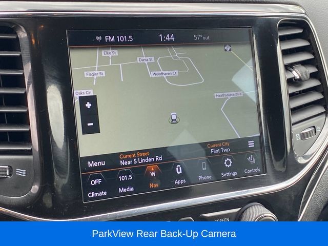 Used 2022 Jeep Grand Cherokee Limited w/ Technology Group AWD/4WD image 11