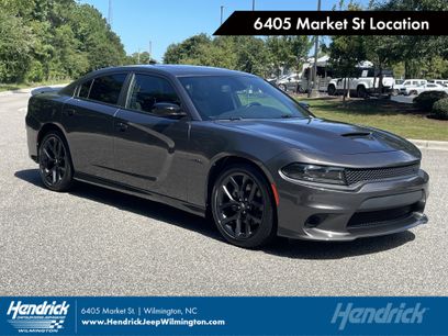 Used 2022 Dodge Charger R/T w/ Blacktop Package