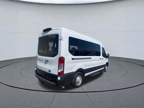Used 2025 Ford Transit 350 XL AWD/4WD image 5
