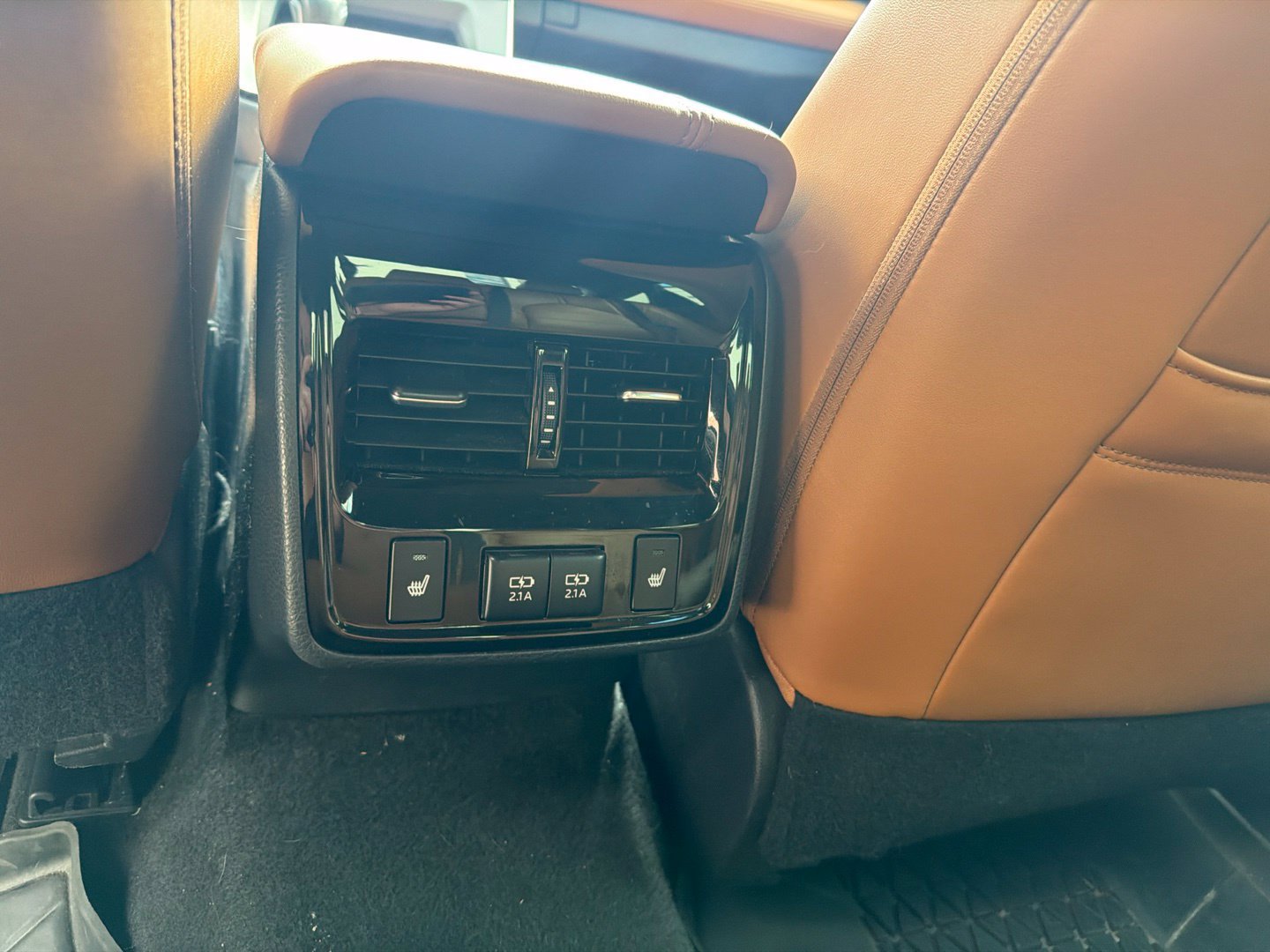 Used 2019 Toyota Avalon Limited w/ Advanced Safety Package FWD image 8