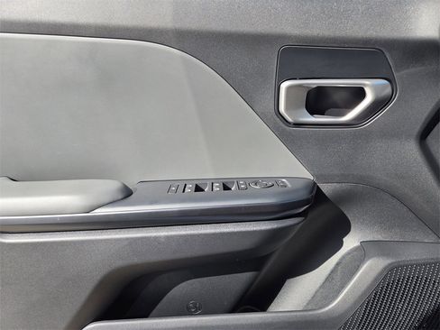 New 2025 Kia K4 LX image 16