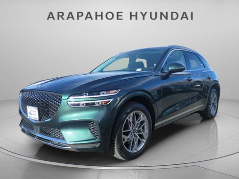 Used 2022 Genesis GV70 2.5T w/ Select Package image 2