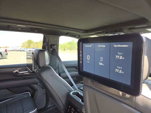 New 2026 GMC Yukon AT4 Ultimate image 32