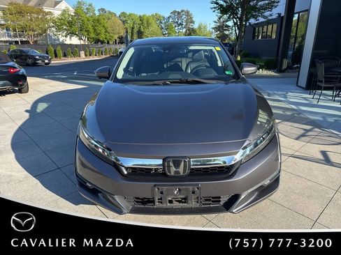 Used 2021 Honda Clarity Touring image 2