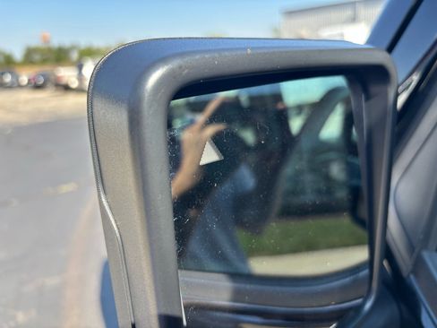 Used 2024 Jeep Wrangler Unlimited image 34