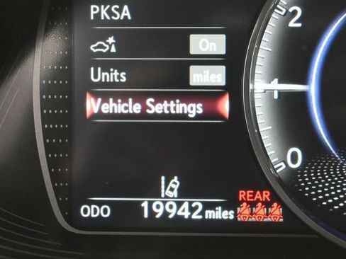 Used 2024 Lexus ES 350 w/ Premium Package FWD image 12