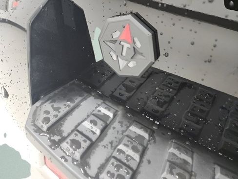 Used 2025 Toyota 4Runner Trailhunter image 13