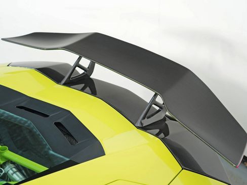 Used 2015 Lamborghini Aventador LP 700-4 image 84