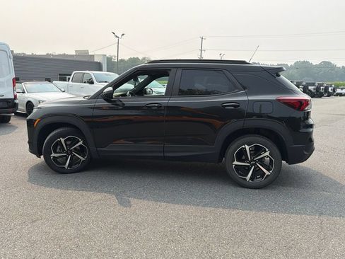 Used 2022 Chevrolet TrailBlazer RS FWD image 6