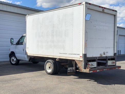 Used 2006 Ford E-450 and Econoline 450 RWD image 9