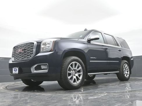 Used 2020 GMC Yukon Denali w/ Open Road Package AWD/4WD image 43